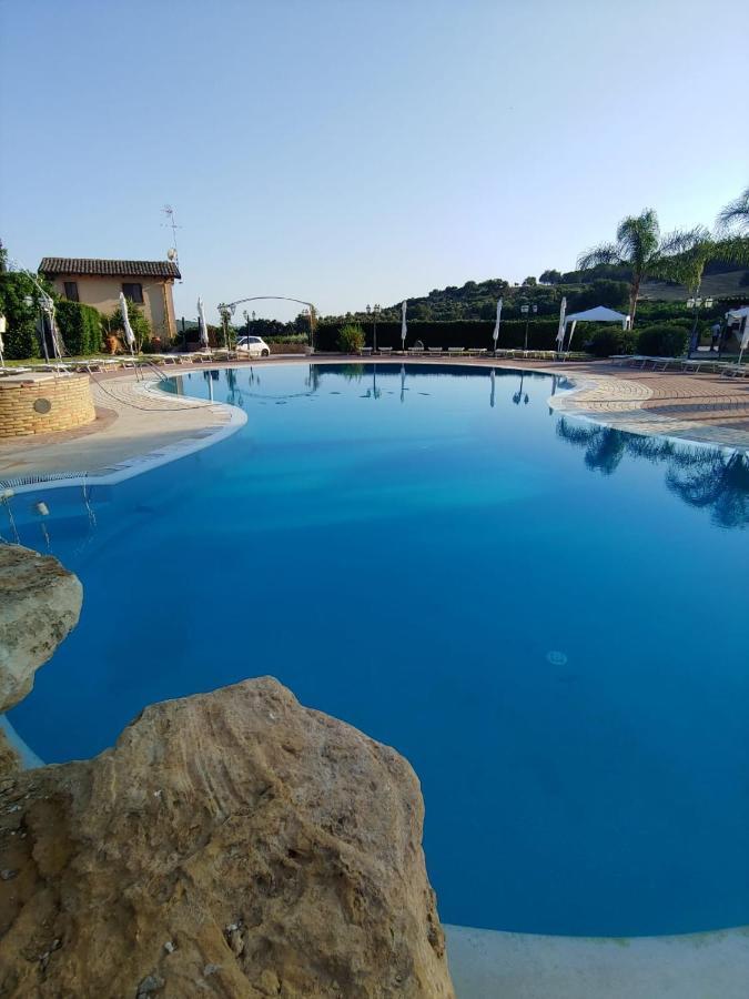 Tenuta Bellaprima Caltagirone Niscemi Exterior photo
